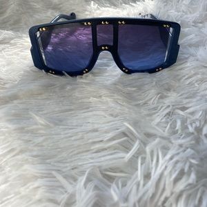 **NWOT**Navy Square Women Sunglasses